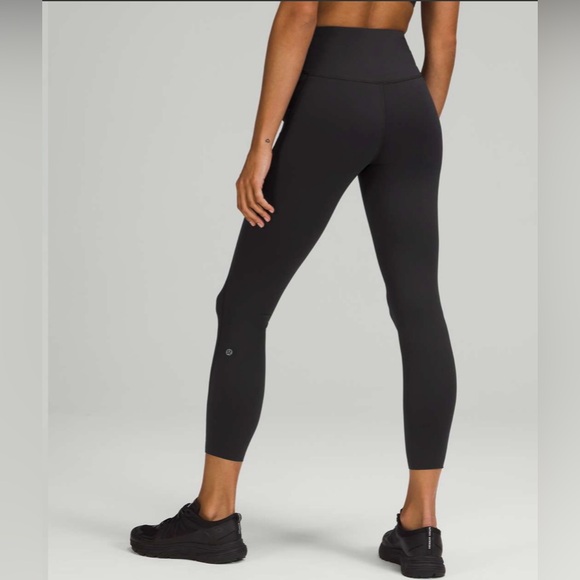 LULULEMON- Base Pace High-Rise Tight 25" Leggings Athletic Gym Training Workout - Picture 1 of 7